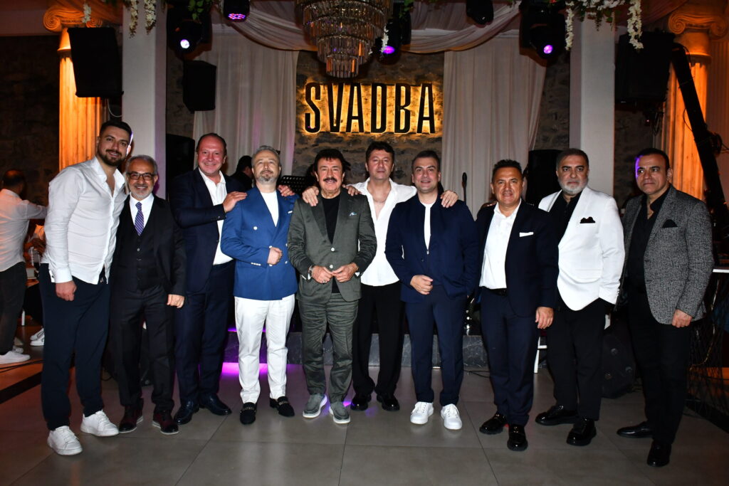 Suat Hot yeni yaşının kendi mekanı SVADBA’da kutladı