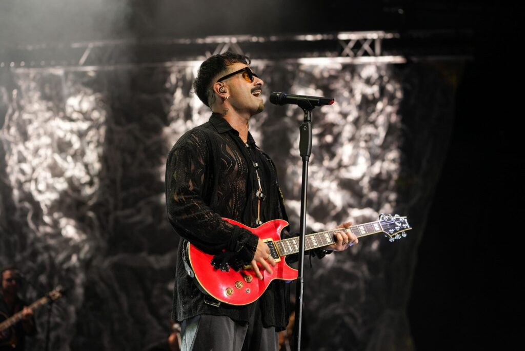 Gökhan Türkmen, Harbiye’de Sonbaharın Ekinoksunda Büyüledi