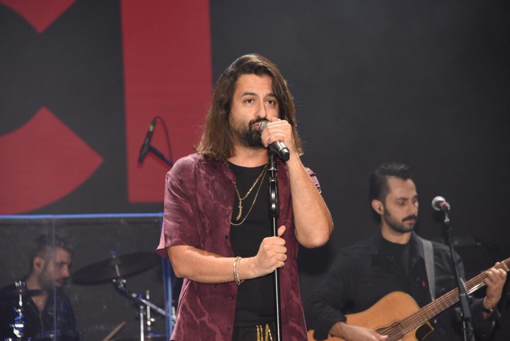 Kıbrıs’ta Koray Avcı rüzgarı esti