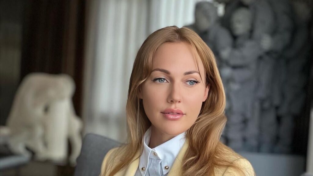 MERYEM UZERLİ RİYAD’DAYDI