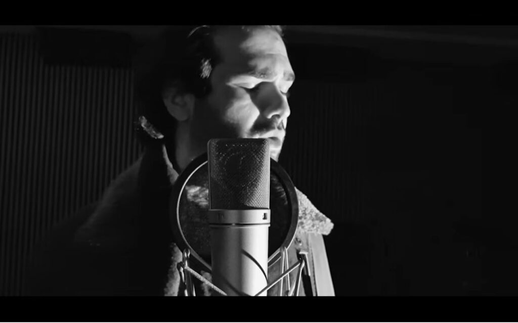 Bir Müzisyen Değil, Bir Hikaye Anlatıcısı