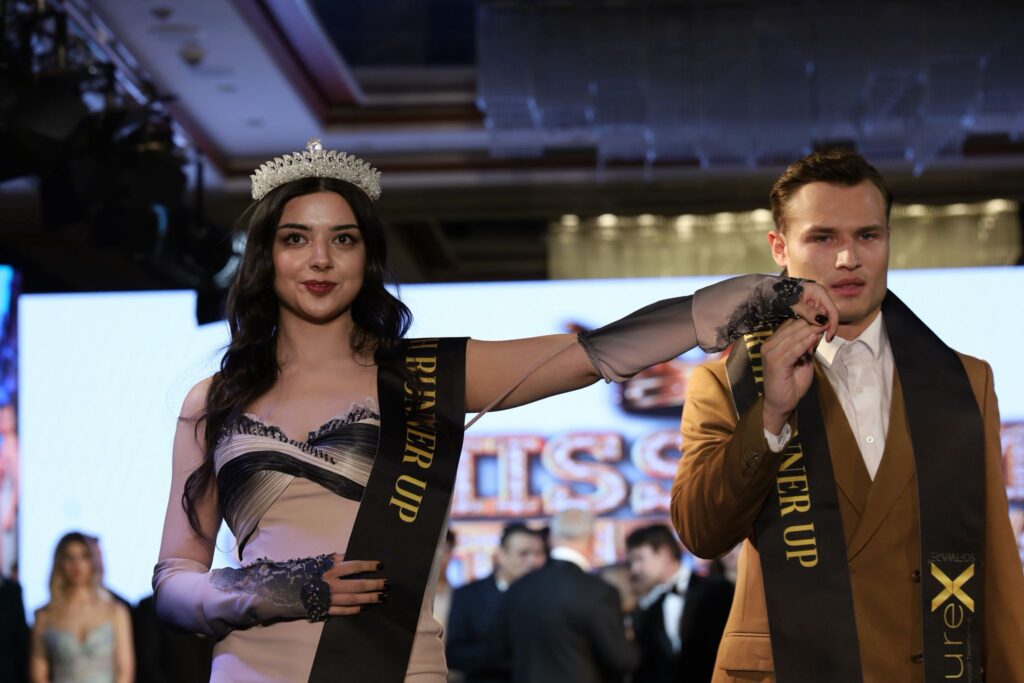 PODYUMLARDAN EKRANLARA UZANAN ÇOK YÖNLÜ BİR YETENEK: MISS & MR ELITE STAR TÜRKİYE 5.’Sİ MELİSA PINAR ARSLAN GÖZ KAMAŞTIRIYOR!