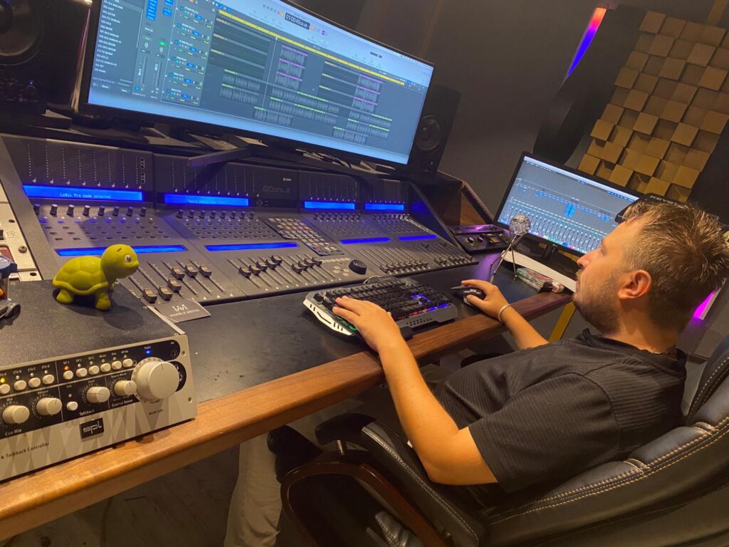 Ünlü DJ ve Aranjör Mahmut Görgen’den Yeni Uluslararası Tekli: “Feel So High”